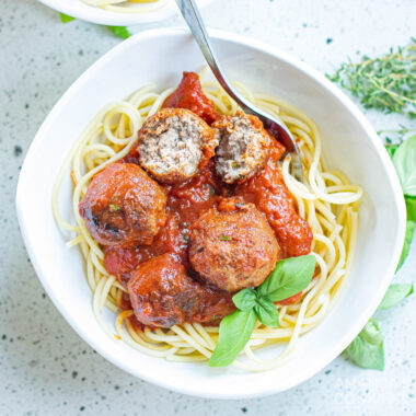 Spaghetti & Meatballs in Marinara